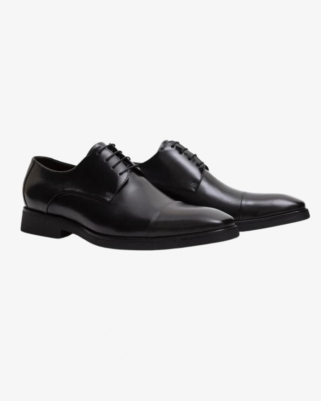 Sapato Social Bico Fino na cor marrom